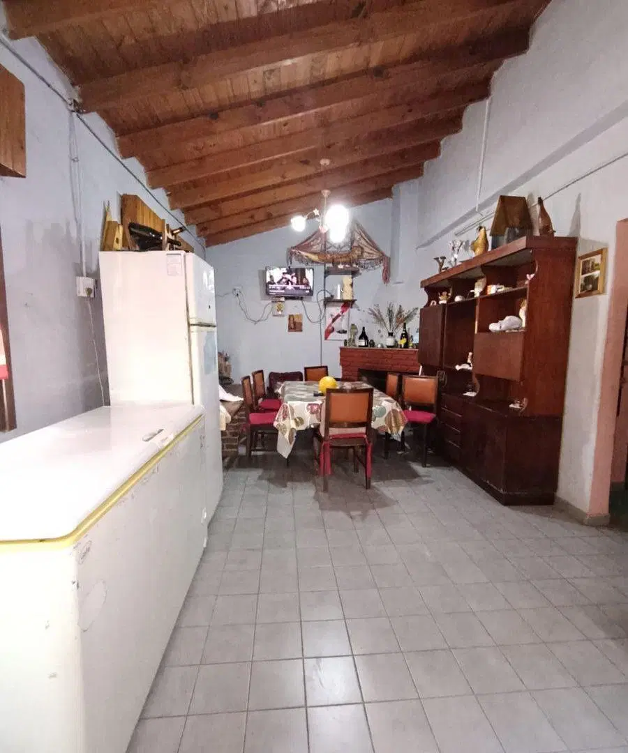 VENTA CASA 3AMB PARQUE PILETA EN VIRREY DEL PINO 4