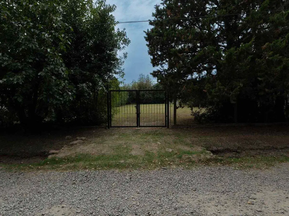 VENTA LOTE ESCOBAR 1400M2 4