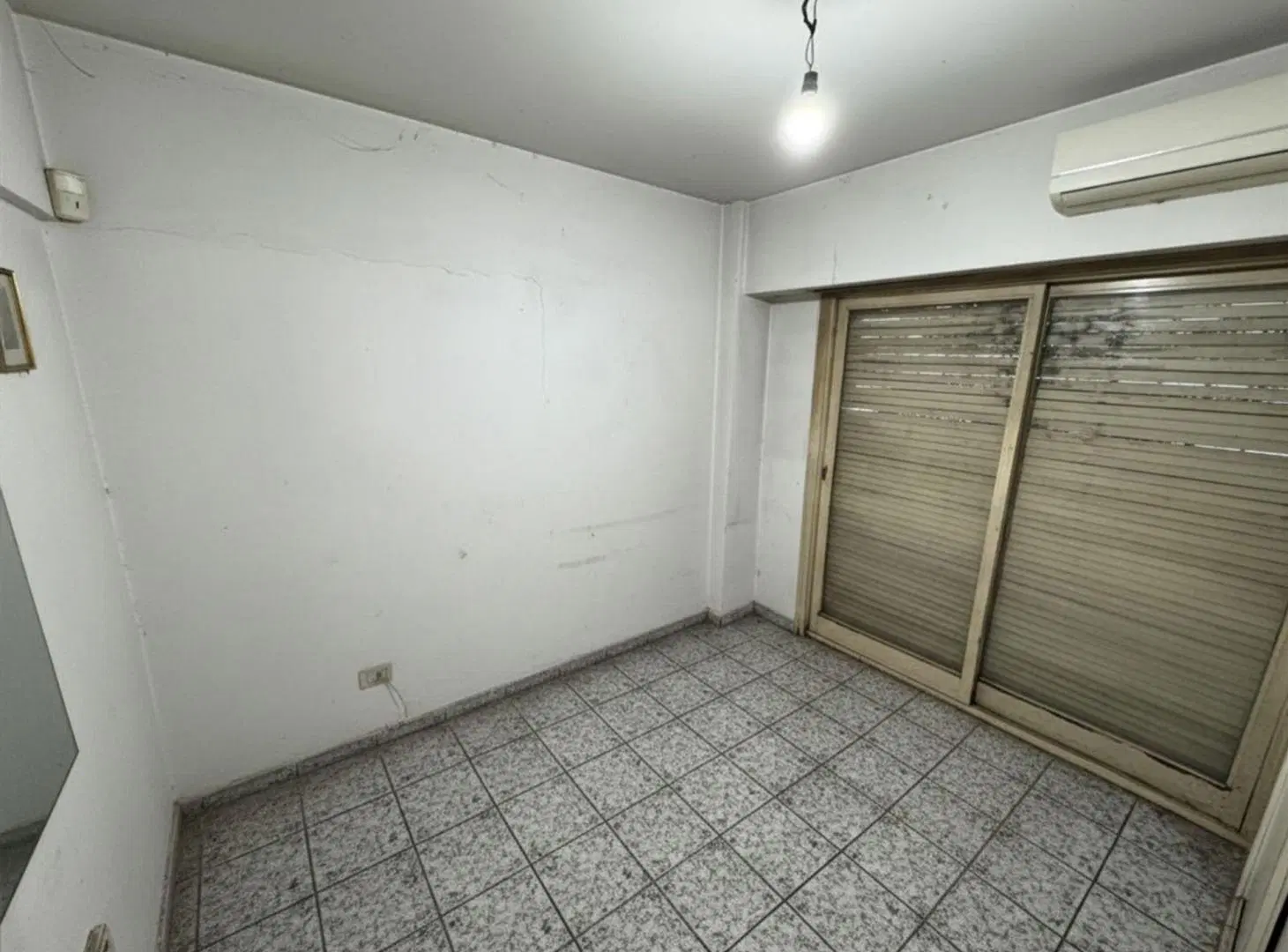 VENTA DE NUDA PROPIEDAD DPTO 4 AMBIENTES BALVANERA 4