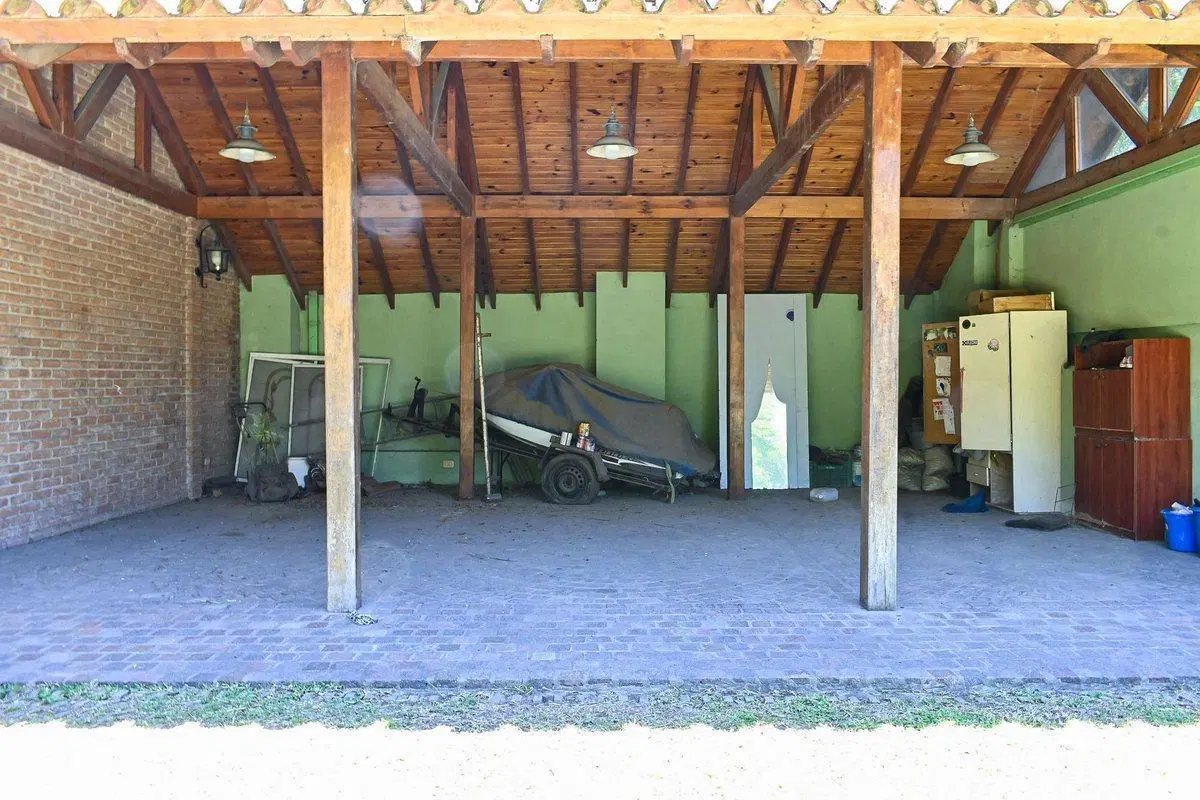 VENTA LOTE RAFAEL CALAZDA CENTRO 225M2 3
