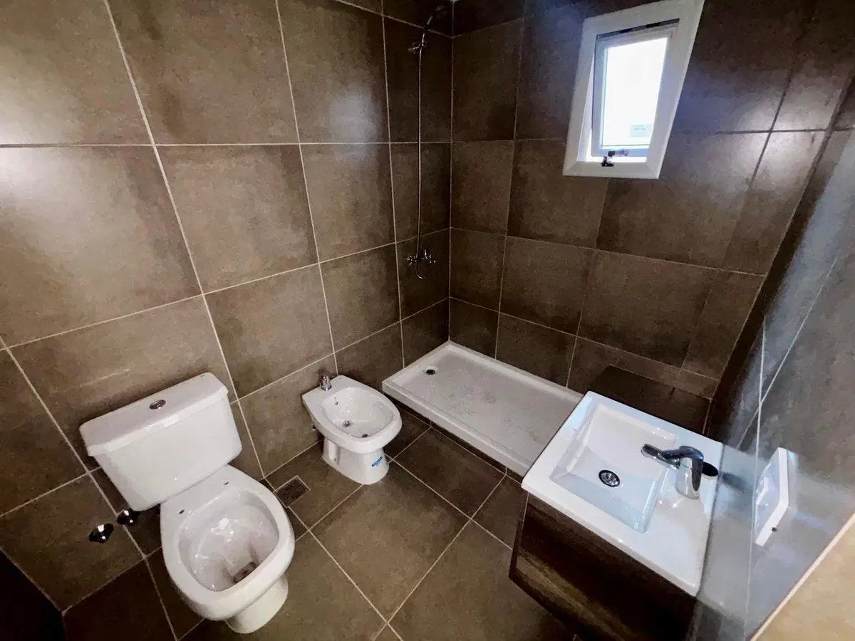 VENTA 2 AMB BALCON TERRAZA ESTRENAR ADROGUE CENTRO 4