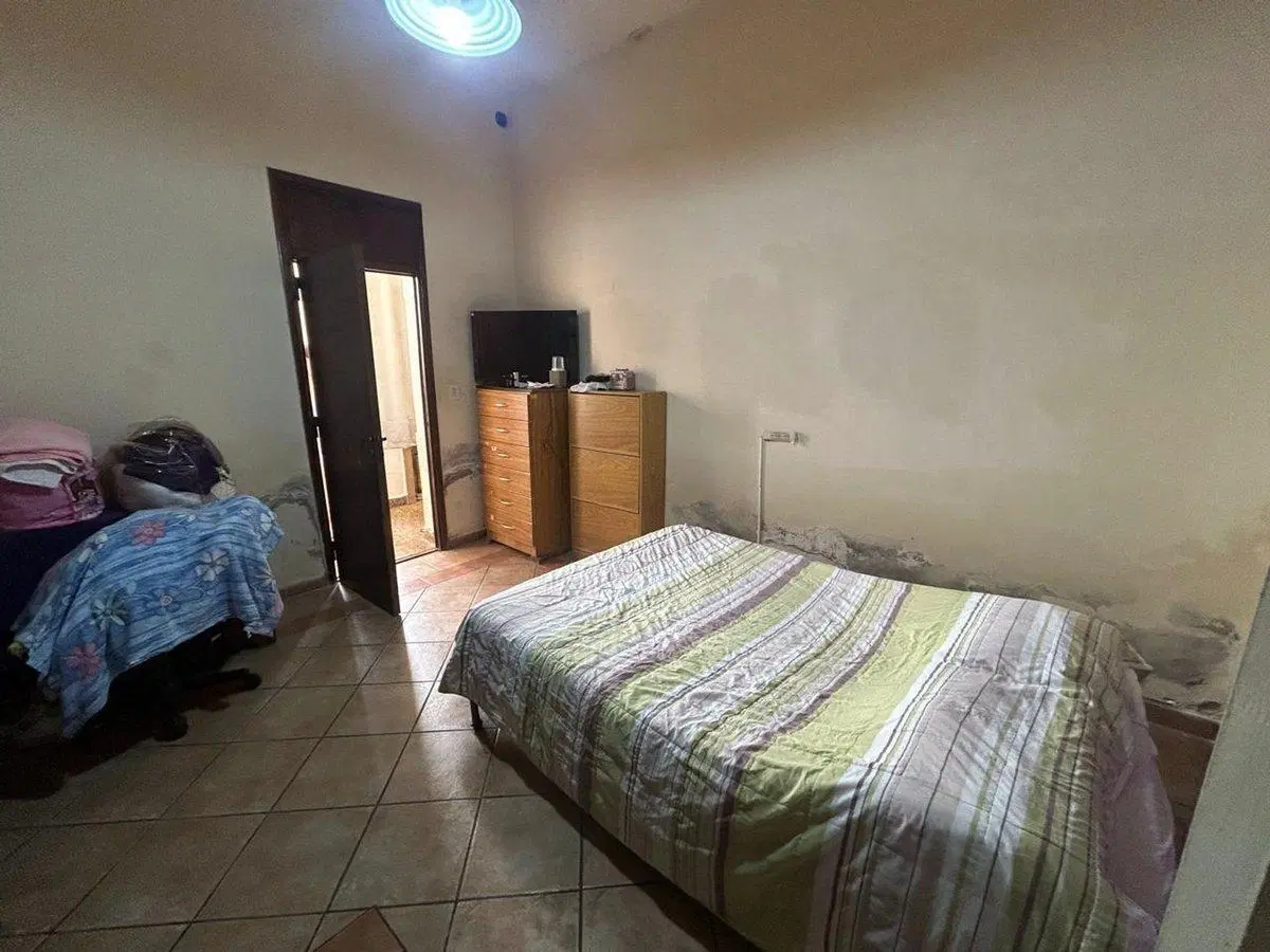 VENTA CASA C/ LOCAL PARQUE PATRICIOS APTO CREDITO 5