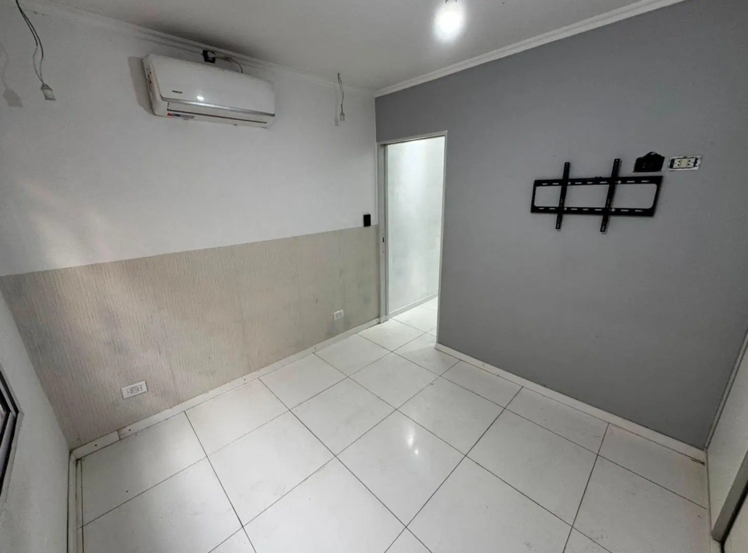 ALQUILER PH 3 AMBIENTES GALERIA, PATIO SAN JUSTO 5