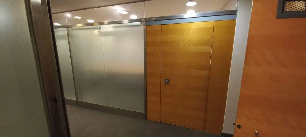 OFICINAS VENTA FLORIDA 375 VARIAS SUP DISPONIBLES 2