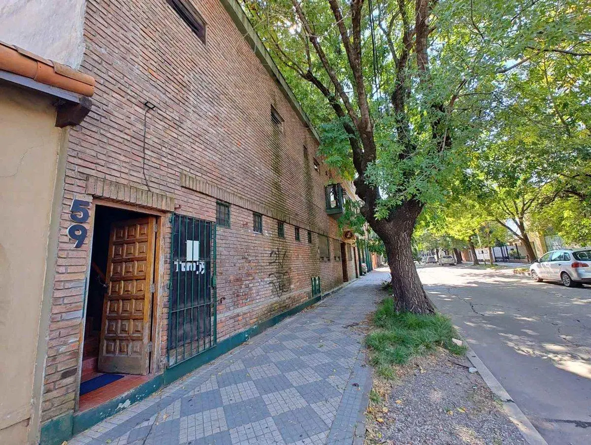 CLUB DE TENIS  C/GIMNASIO Y PADEL MONTE GRANDE 5