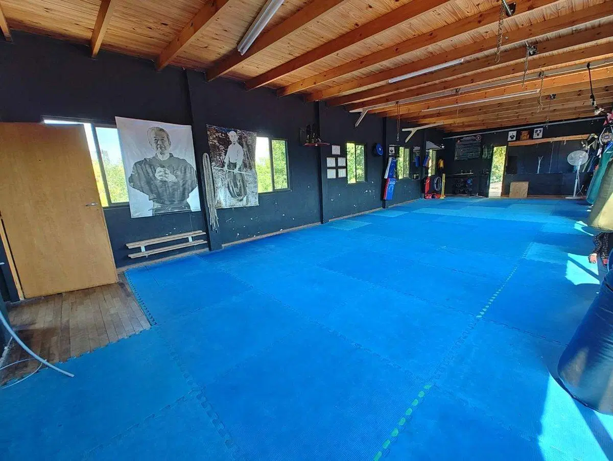 CLUB DE TENIS  C/GIMNASIO Y PADEL MONTE GRANDE 3