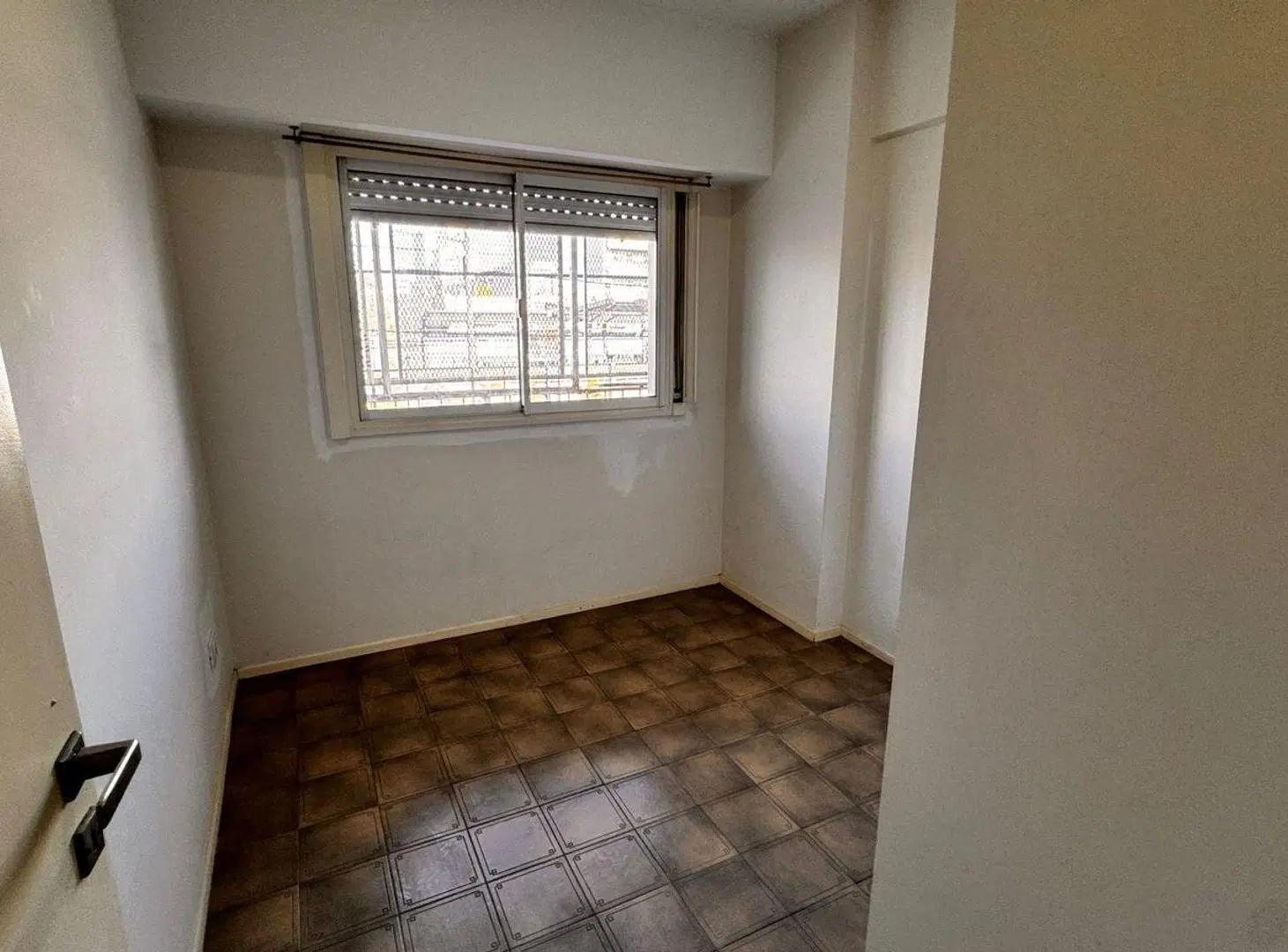 ALQUILER DEPARTAMENTO 3 AMBIENTES CIUDADELA 5
