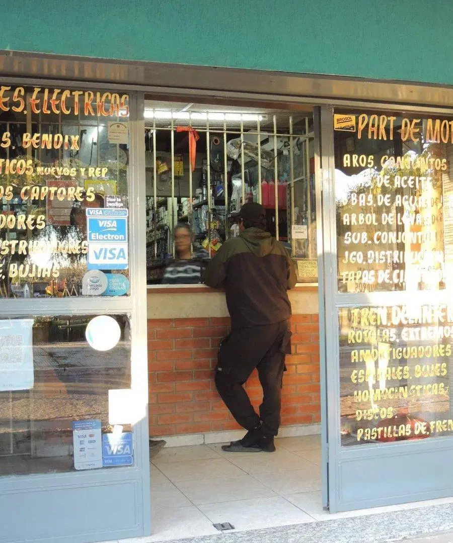 VENTA LOCAL GALPON EN GUILLÓN C FONDO DE COMERCIO 3