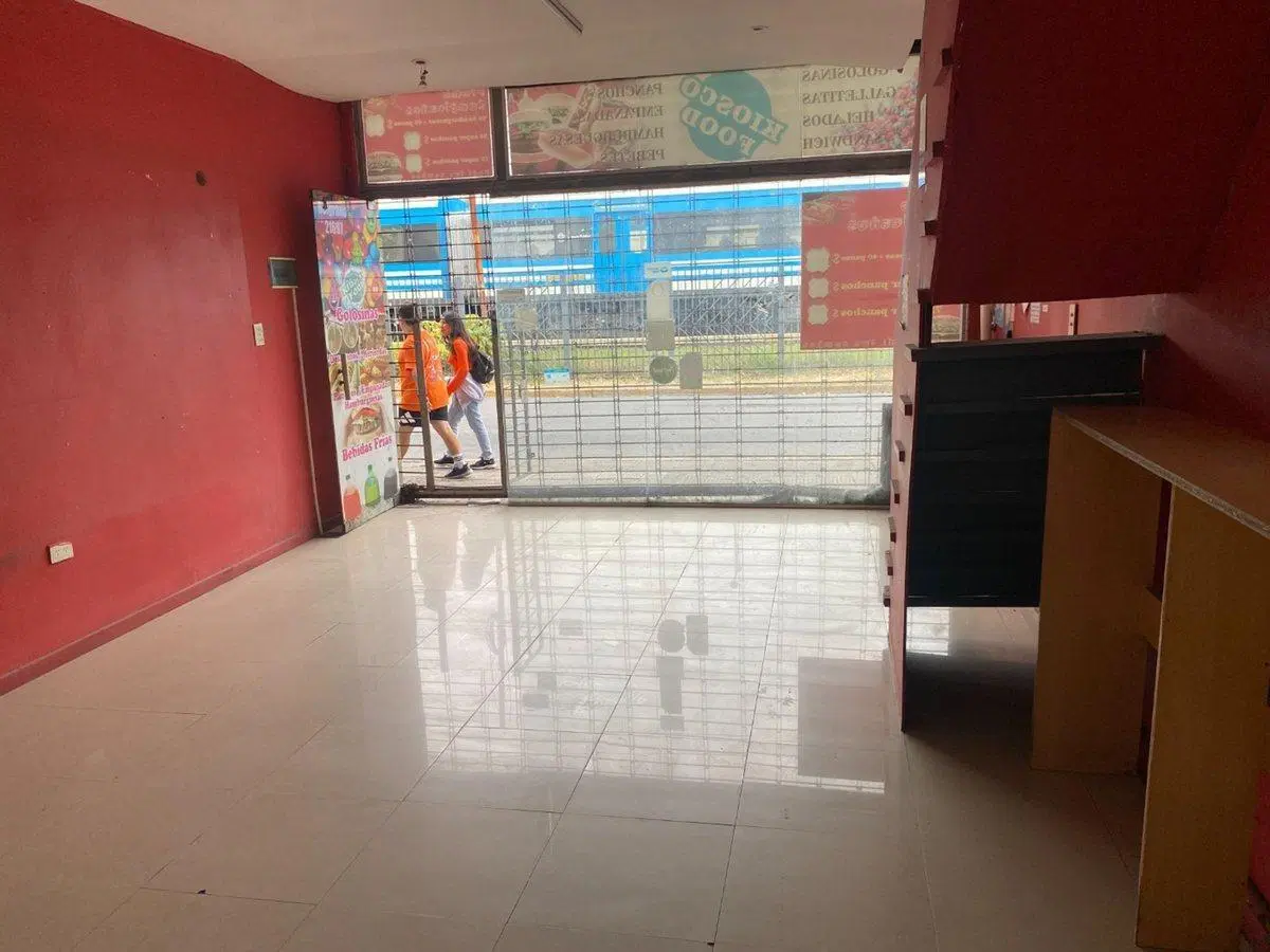 VENTA LOCAL ITUZAINGO NORTE FINANCIACION PROPIA 4
