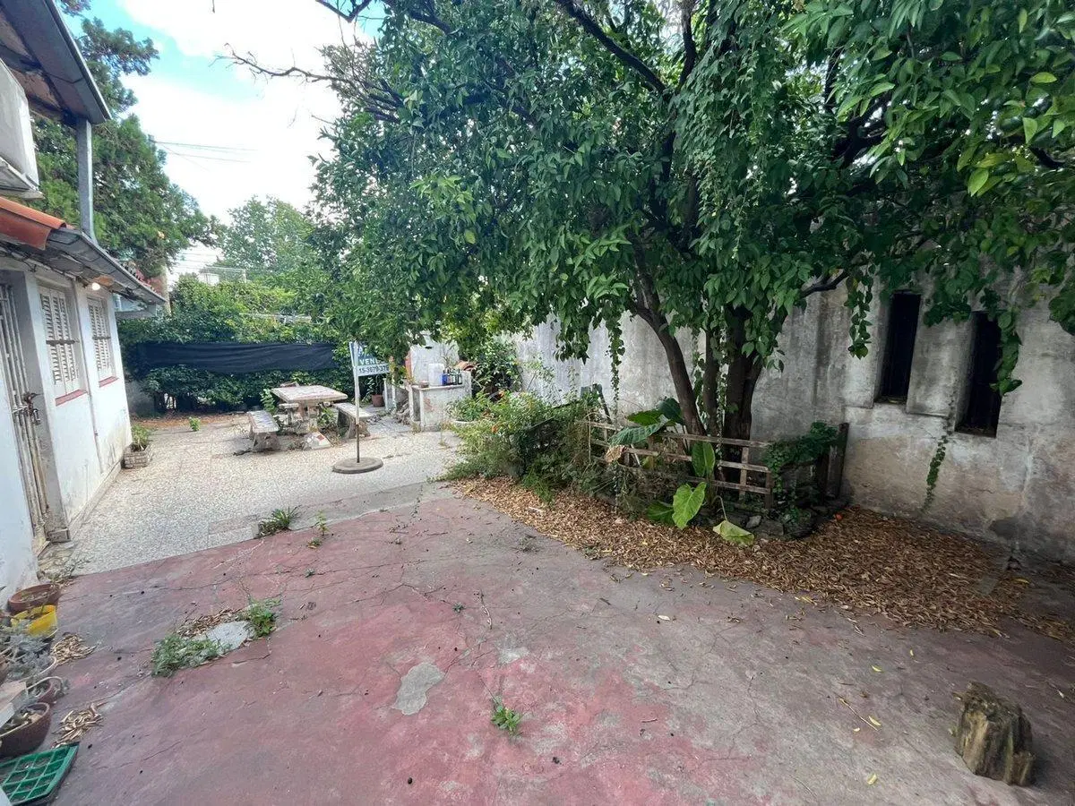 VENTA CASA 3 AMB HURLINGHAM PARA RECICLAR 8