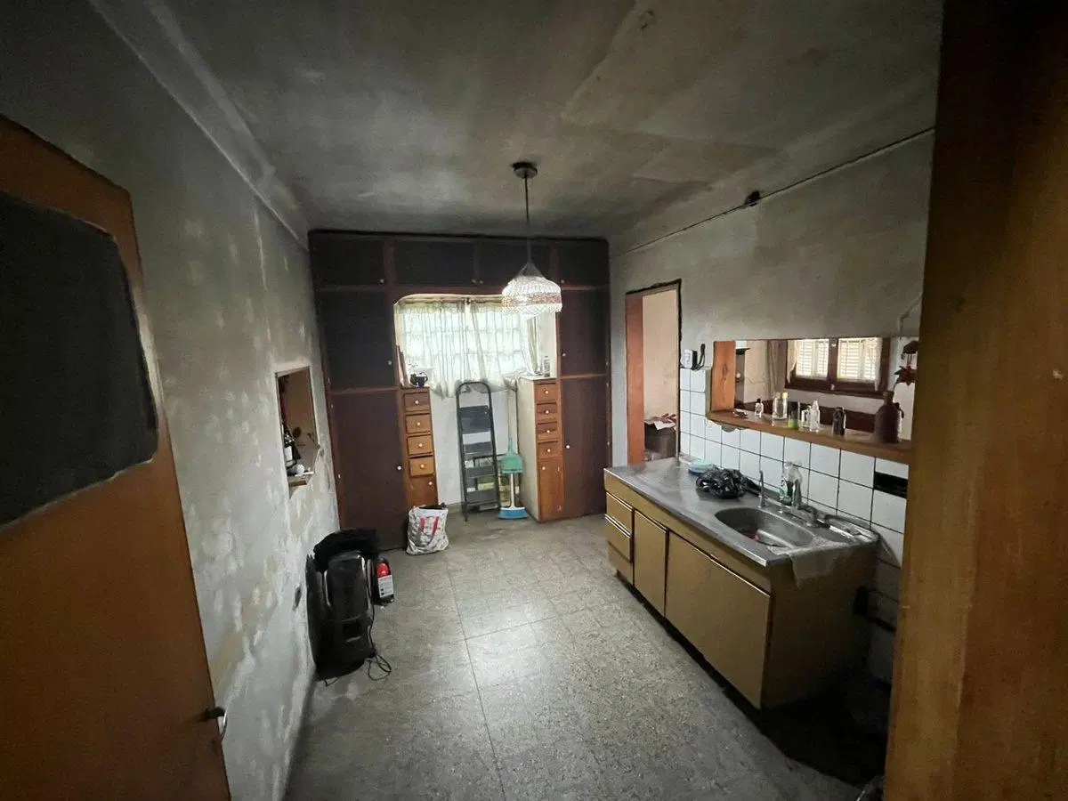 VENTA CASA 3 AMB HURLINGHAM PARA RECICLAR 5