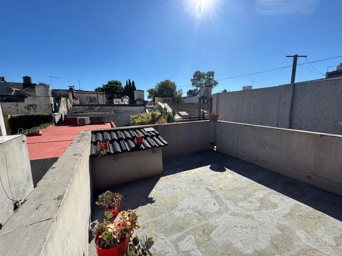VENTA PH 3 AMB CIUDADELA Y DEPTO MONOAMB TALLER 2