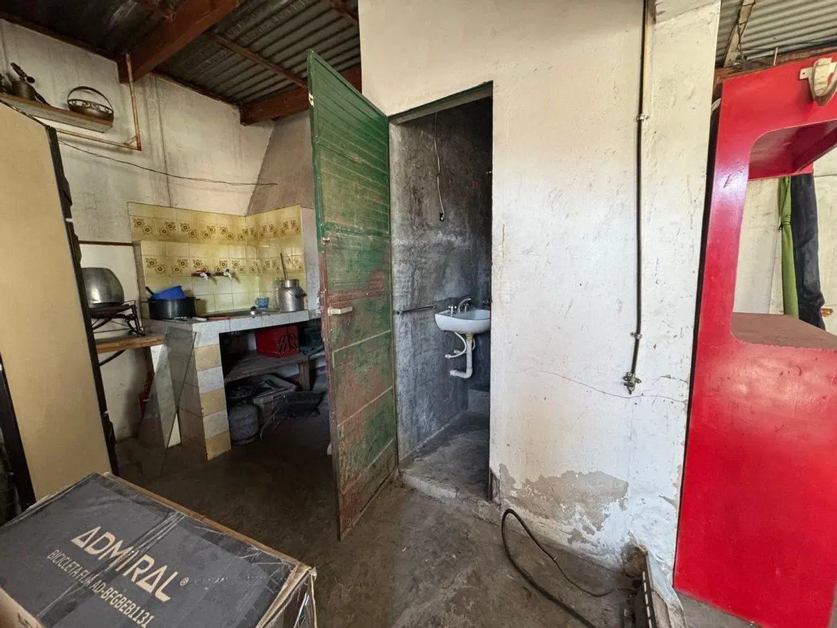 VENTA PH 3 AMB CIUDADELA Y DEPTO MONOAMB TALLER 5