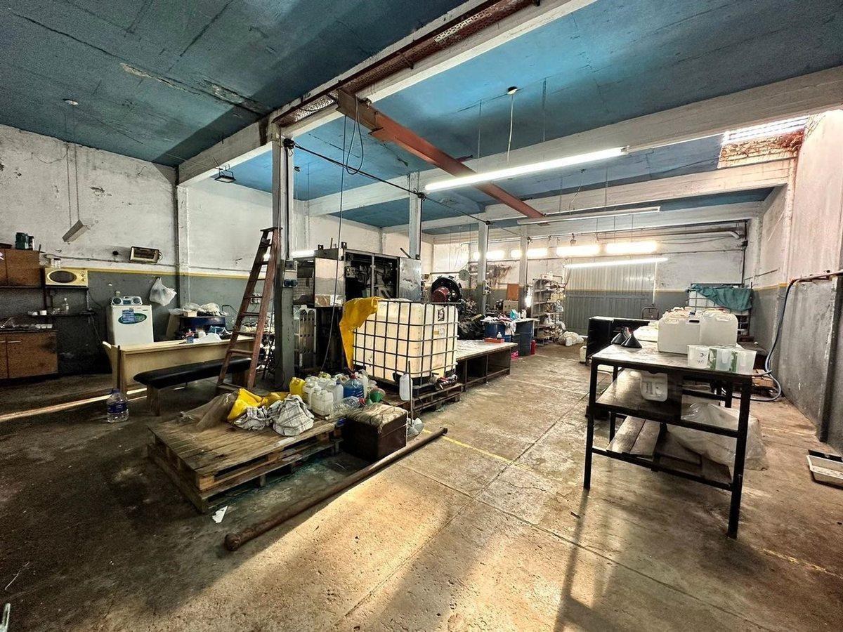 VENTA DE GALPON DEPOSITO EN ITUZAINGO OPORTUNIDAD