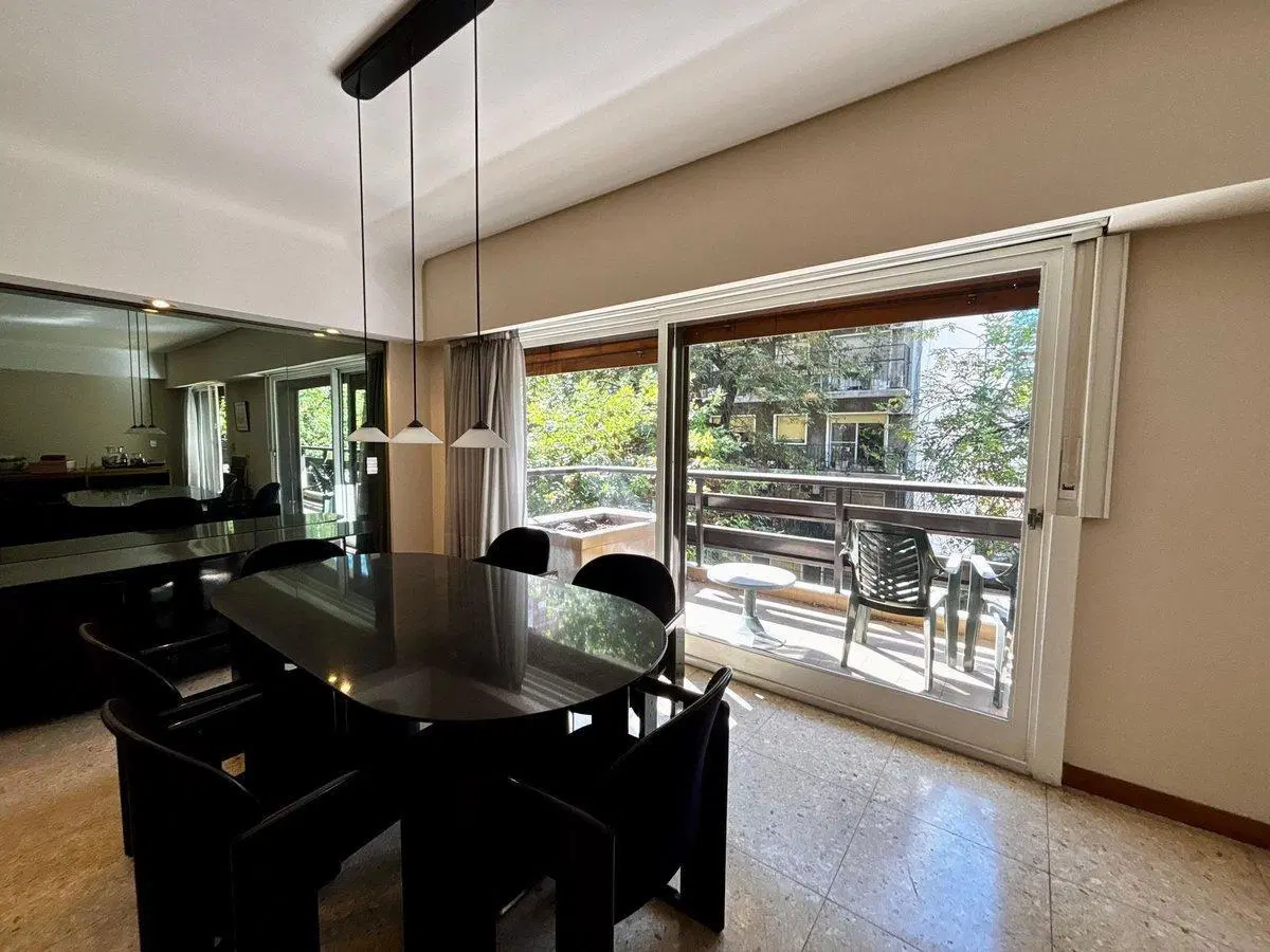 VENTA PISO COMPLETO 4 AMB C/GUARDACOCHE ALMAGRO 3