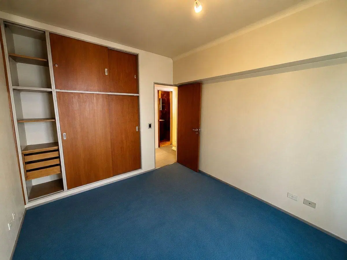 VENTA PISO COMPLETO 4 AMB C/GUARDACOCHE ALMAGRO 4