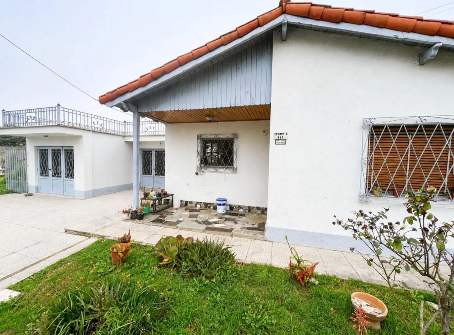 VENTA CASA 4 AMB CIUDAD EVITA DOBLE COCHERA PATIO 3