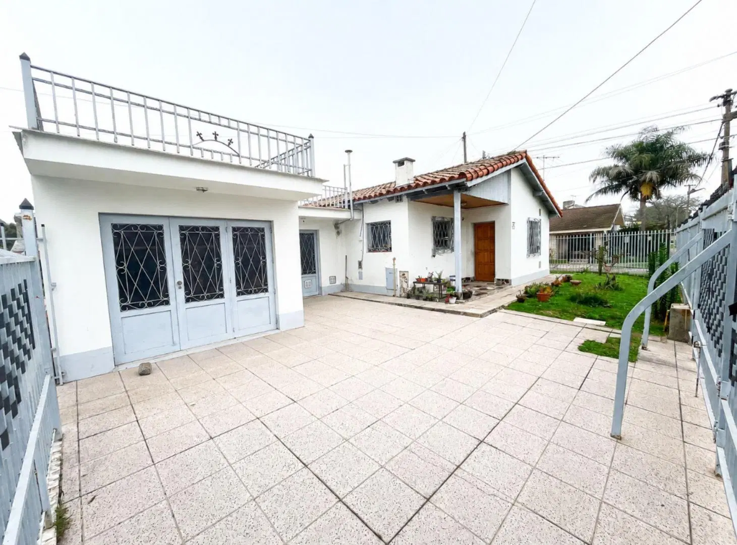 VENTA CASA 4 AMB CIUDAD EVITA DOBLE COCHERA PATIO 4