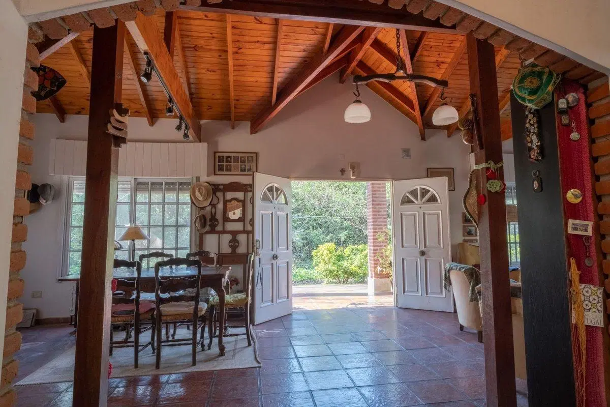 VENTA CASA 4 AMBIENTES EL MORO M PAZ APTO CREDITO 5