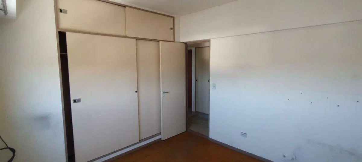 VENTA DEPARTAMENTO 2 AMBIENTES LINIERS 8