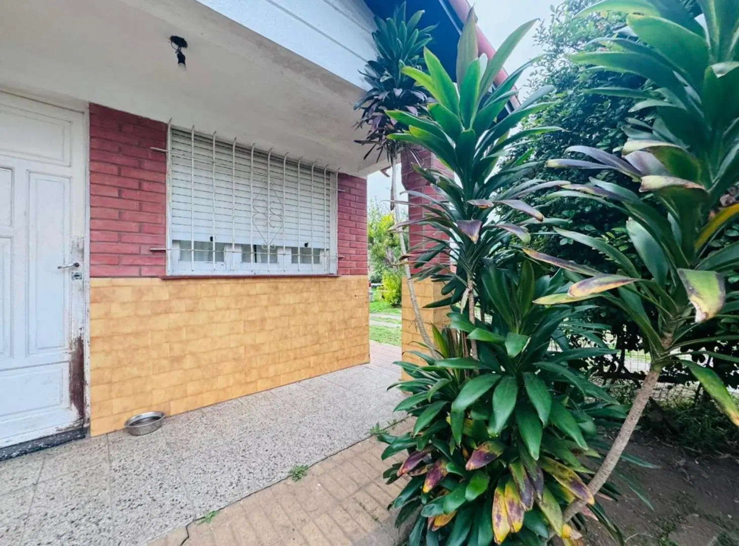 VENTA CASA 4 AMB QUINCHO LOTE HUDSON A REFACCIONAR 4