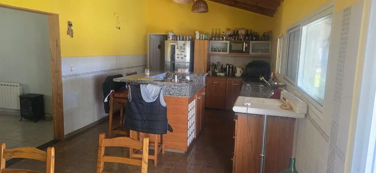 VENTA CASA 5 AMB DOMSELAAR  SOBRE LOTE 1400 MTS 4