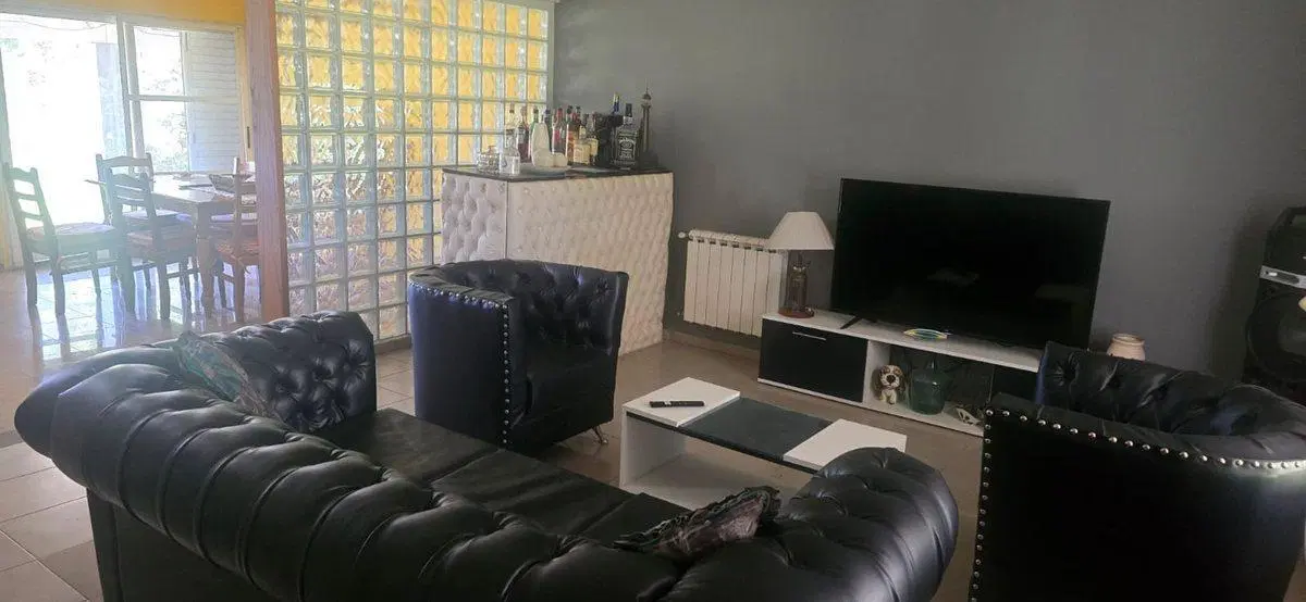 VENTA CASA 5 AMB DOMSELAAR  SOBRE LOTE 1400 MTS 5