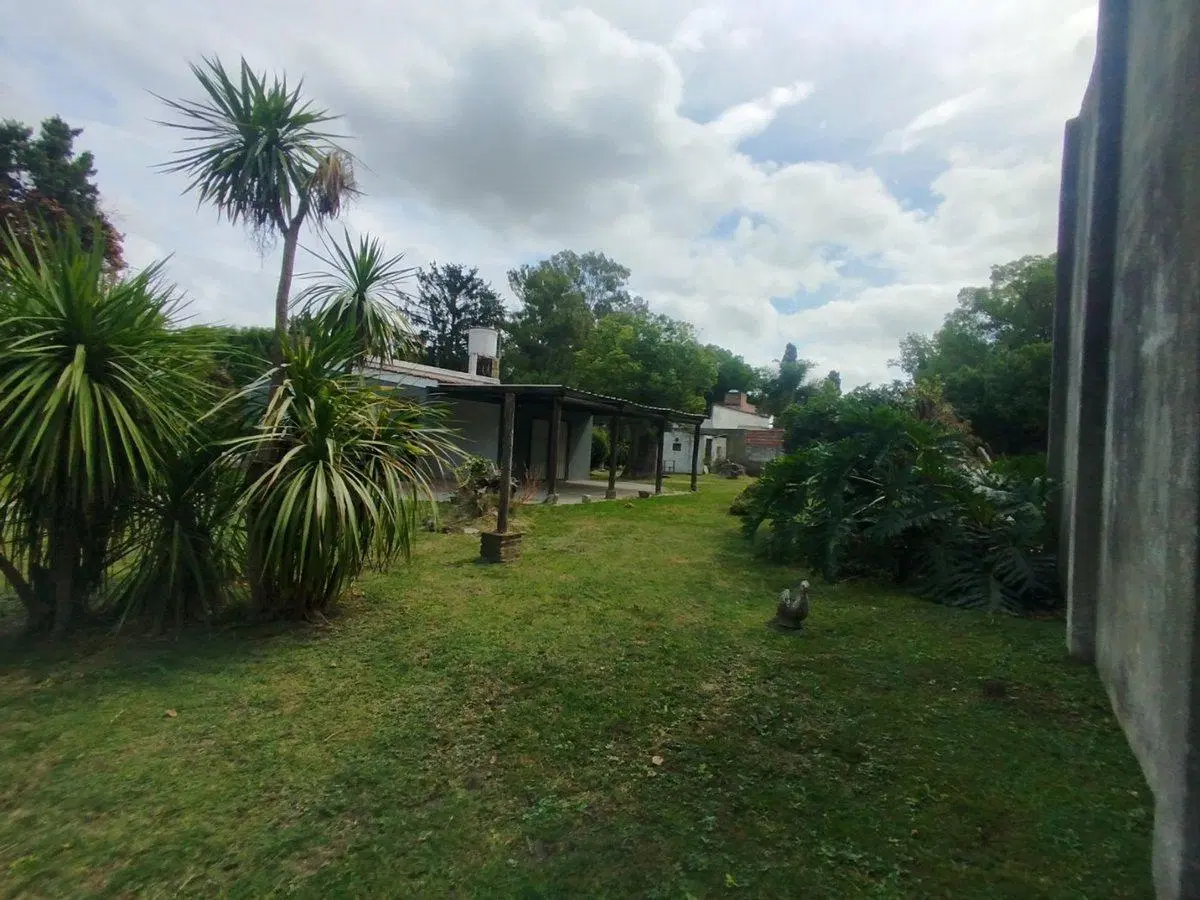 VENTA QUINTA 3 AMBIENTES SAN VICENTE CENTRO 1604M2 2