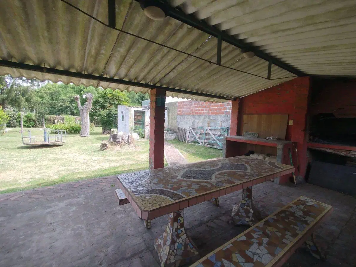 VENTA QUINTA 3 AMBIENTES SAN VICENTE CENTRO 1604M2 4