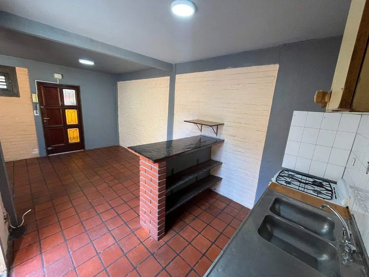 VENTA PH 2 AMBIENTES CIUDADELA GRAN PATIO 3
