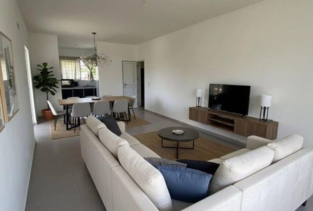 VENTA CASA 3 AMBIENTES GRAL RODRIGUEZ APTO CREDIT0 5