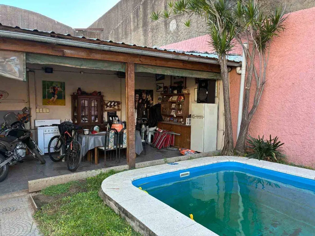 VENTA CASA 4 AMB APTO CREDITO LOTE PROPIO MUNRO 4