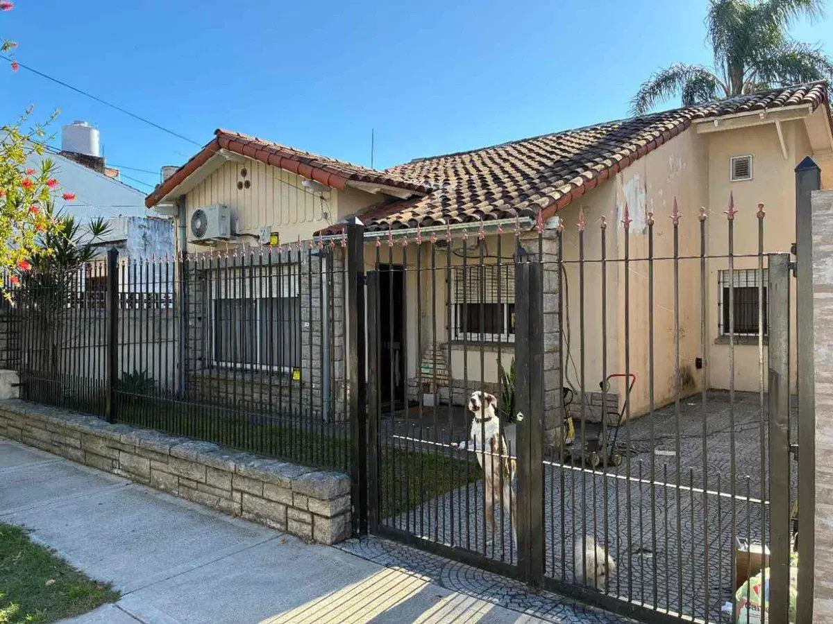 VENTA CASA 4 AMB APTO CREDITO LOTE PROPIO MUNRO 2