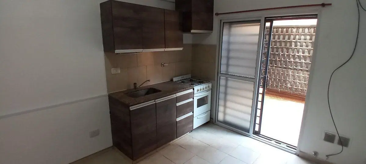 VENTA DEPARTAMENTO 2 AMB CASEROS FINANCIACION 5