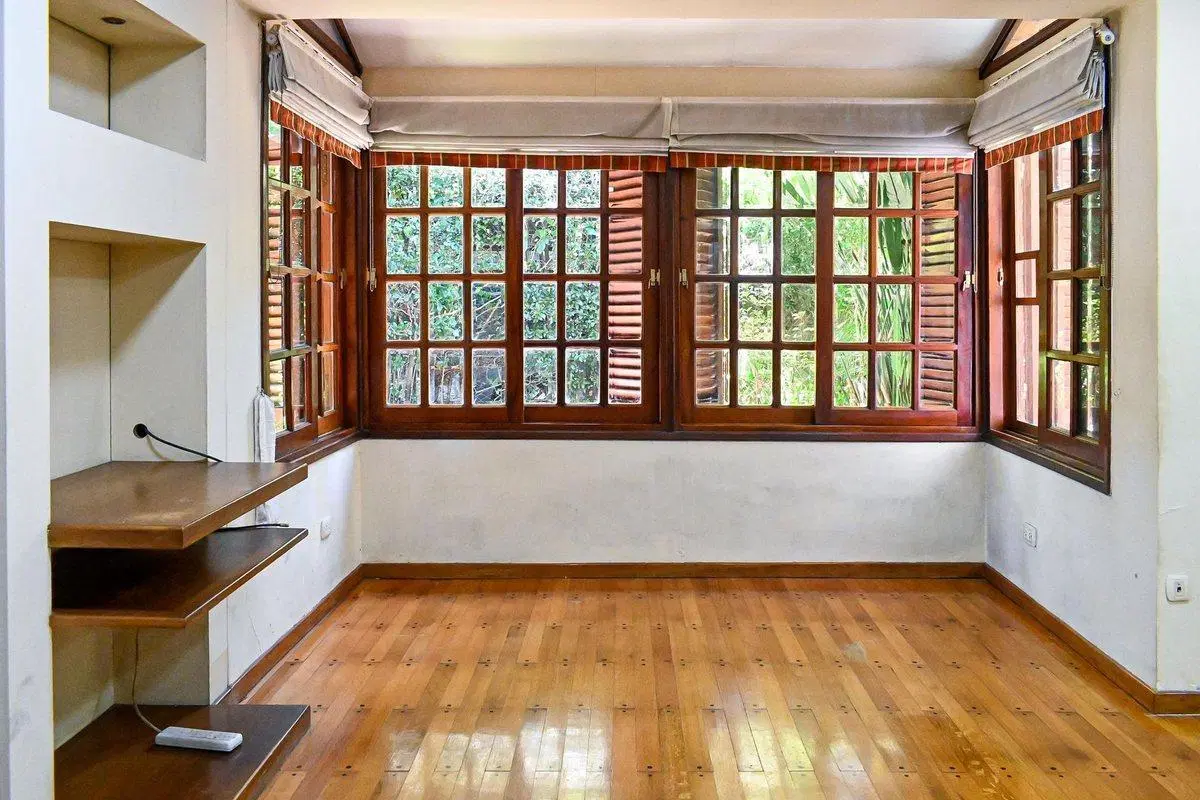 VENTA CASA 5 AMB CALZADACENTRO PILETA FONDO QUINTA 5
