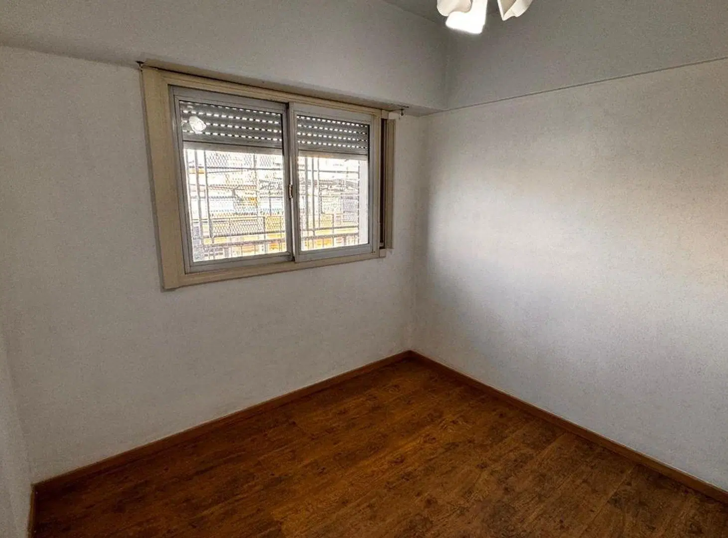 ALQUILER DEPARTAMENTO 3 AMBIENTES CIUDADELA 4