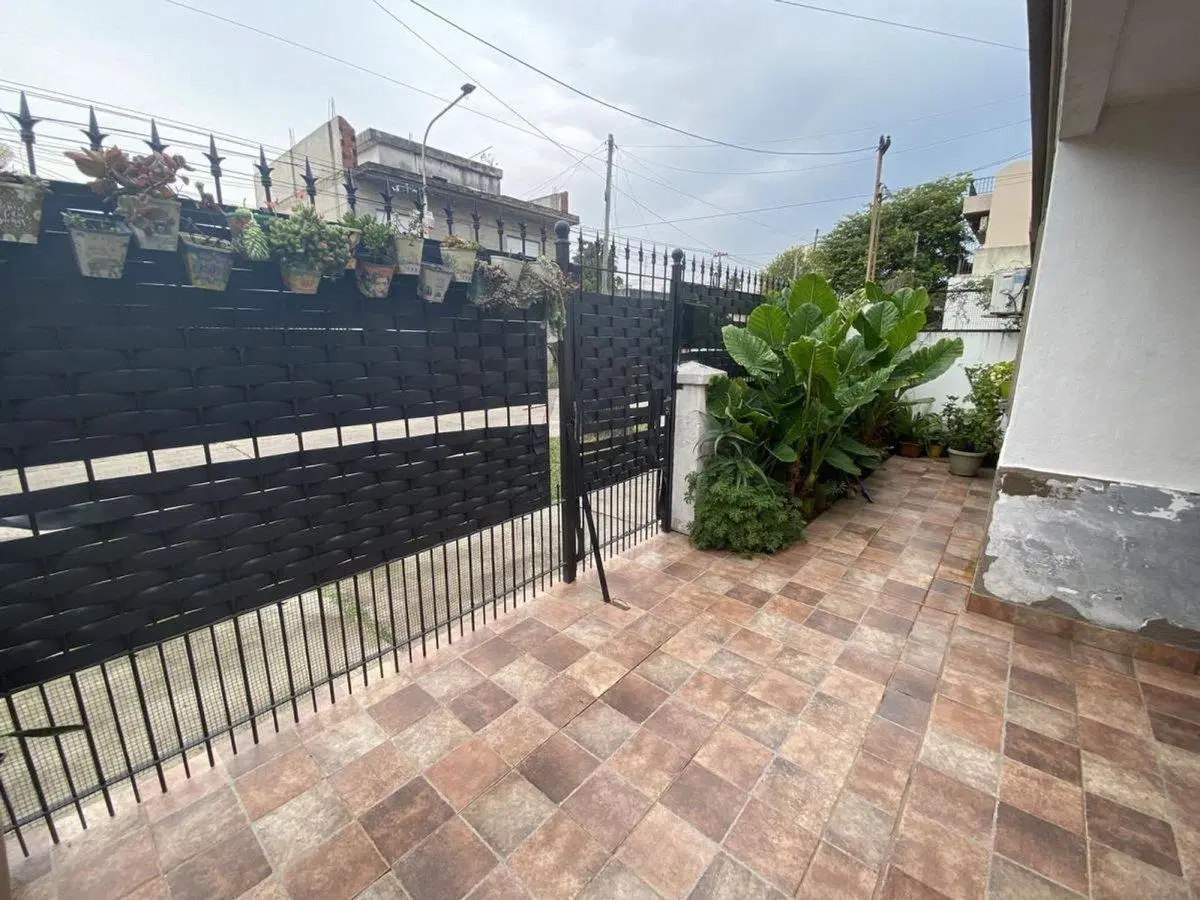 VENTA PH 4 AMBIENTES PALOMAR MORON C/ PATIO 2