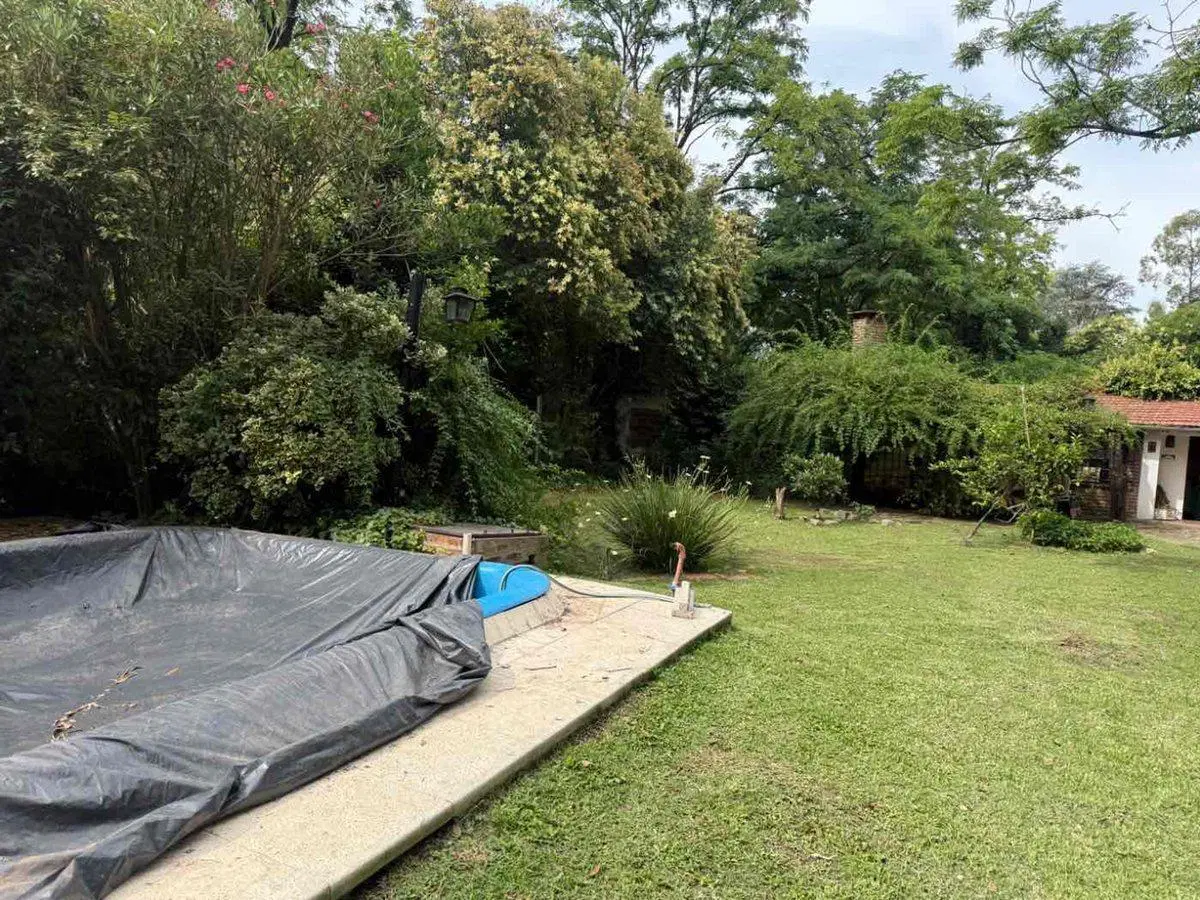 VENTA CASA QUINTA 2 AMBIENTES FCO.ALVAREZ C/PILETA 4