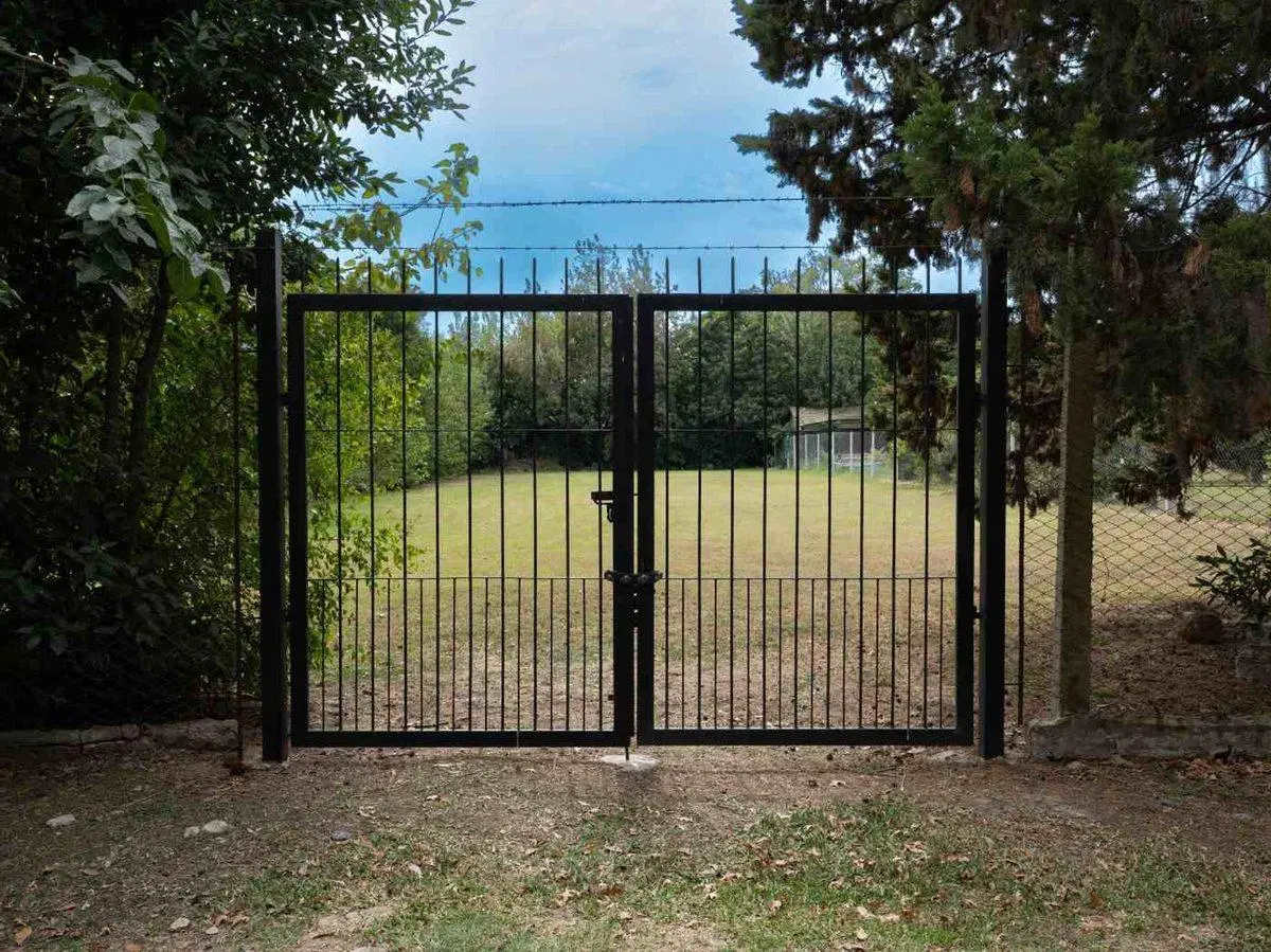 VENTA LOTE ESCOBAR 1400M2 5
