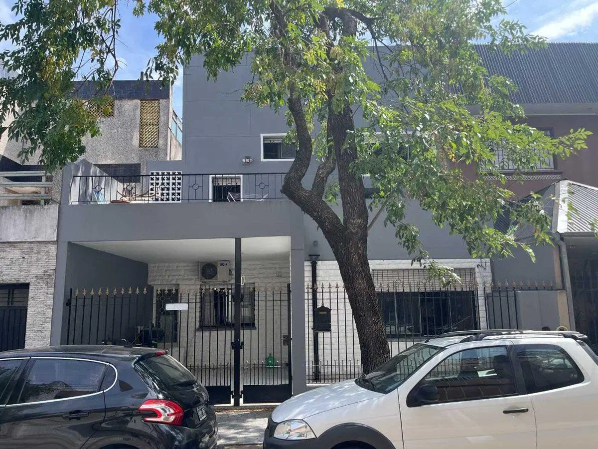 VENTA CASA 3 AMB LINIERS IMPERDIBLE 3