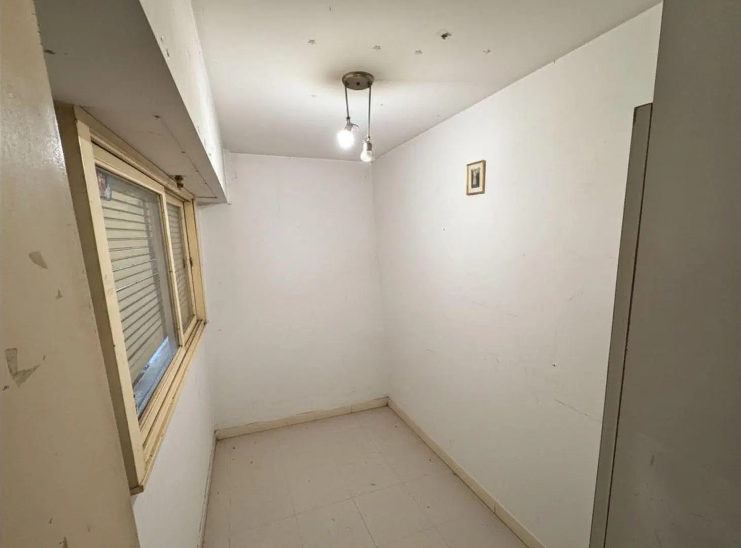 VENTA DE NUDA PROPIEDAD DPTO 4 AMBIENTES BALVANERA 3