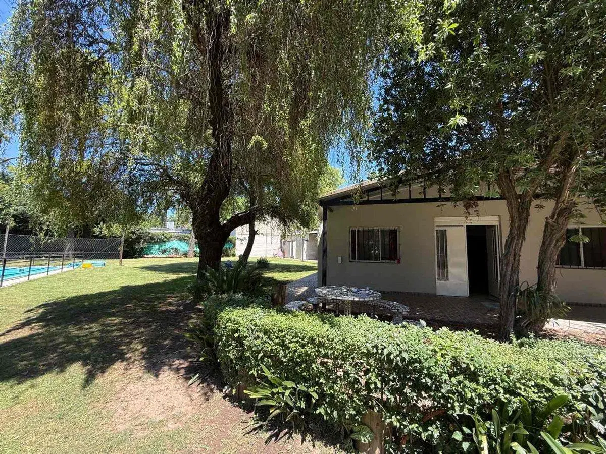 VENTA QUINTA 3 AMBIENTES DEL VISO PÌLETA PERMUTA 4