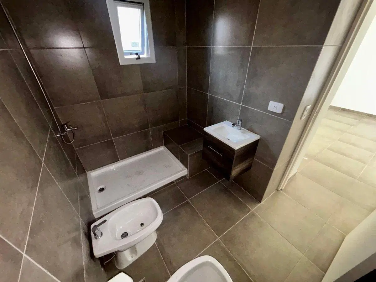 VENTA 2 AMB BALCON TERRAZA ESTRENAR ADROGUE CENTRO 5