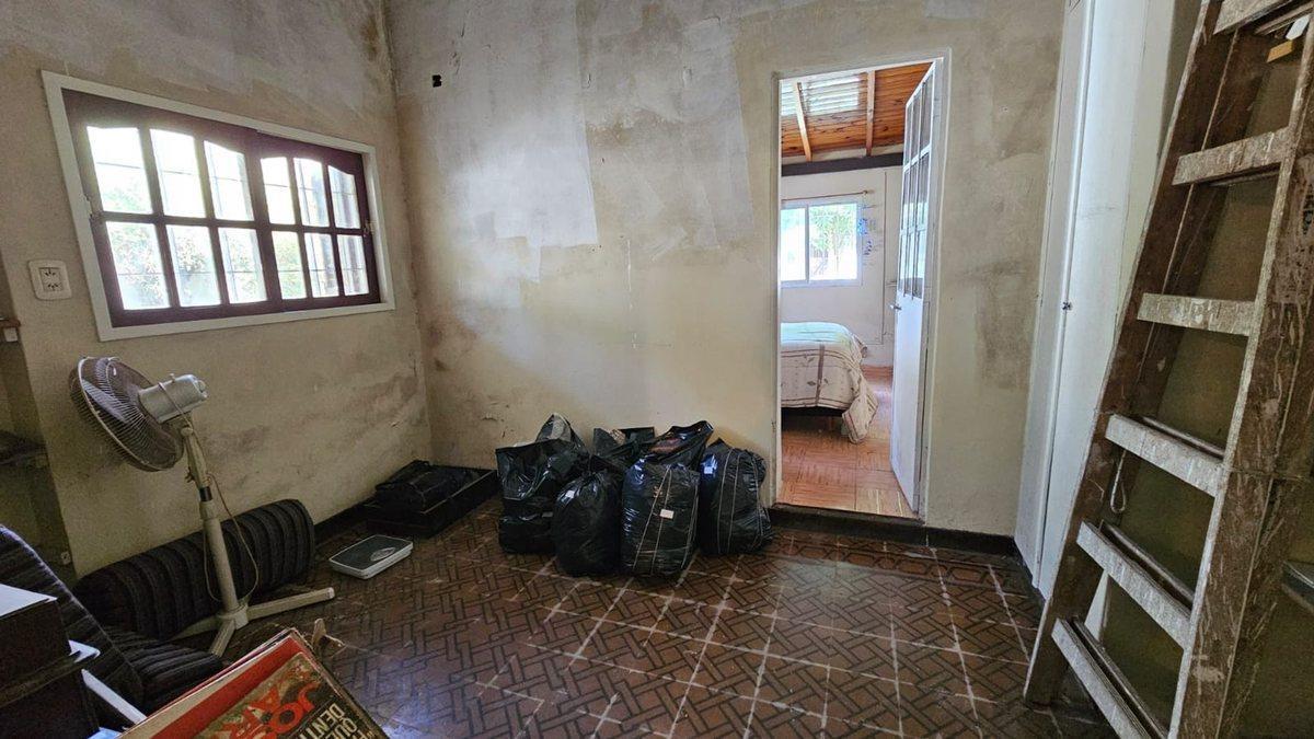 Foto de VENTA PH TIPO CASA 5 AMBIENTES V LUZURIAGA 270M2, imagen 3