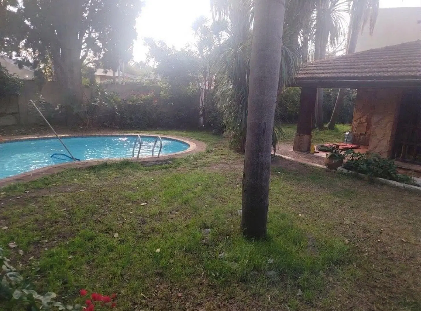 VENTA CASA 4 AMB JOSE MARMOL PATIO COCHERA PILETA 2