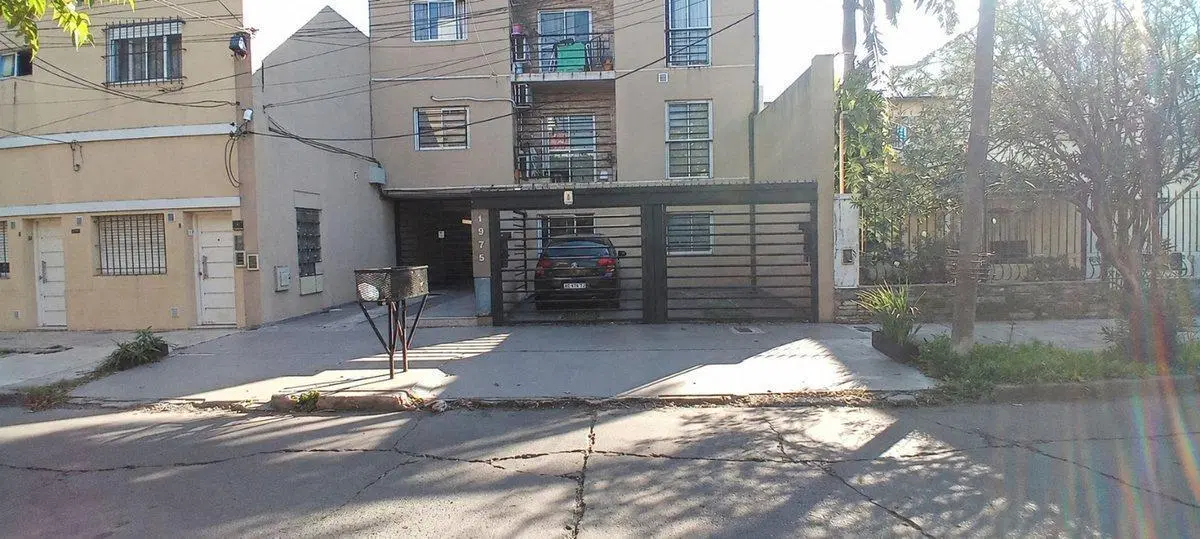 VENTA DE COCHERAS DESC EN CASEROS FINANCIACION 3