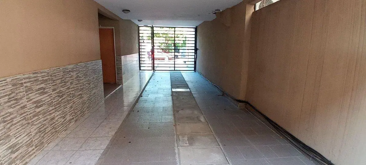 VENTA DE COCHERA CUBIERTA EN CASEROS FINANCIACION 4