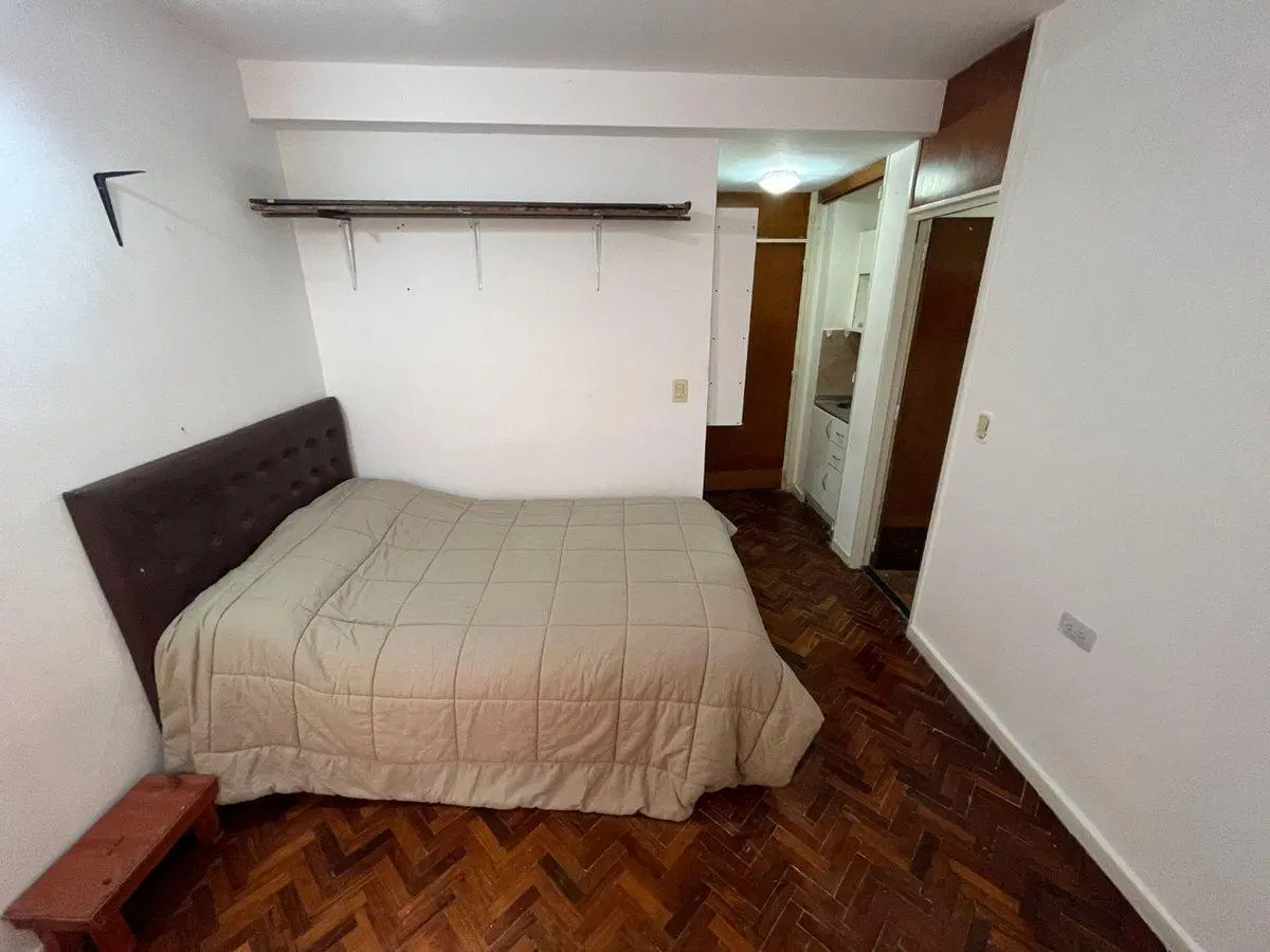 VENTA MONOAMBIENTE BALVANERA 4