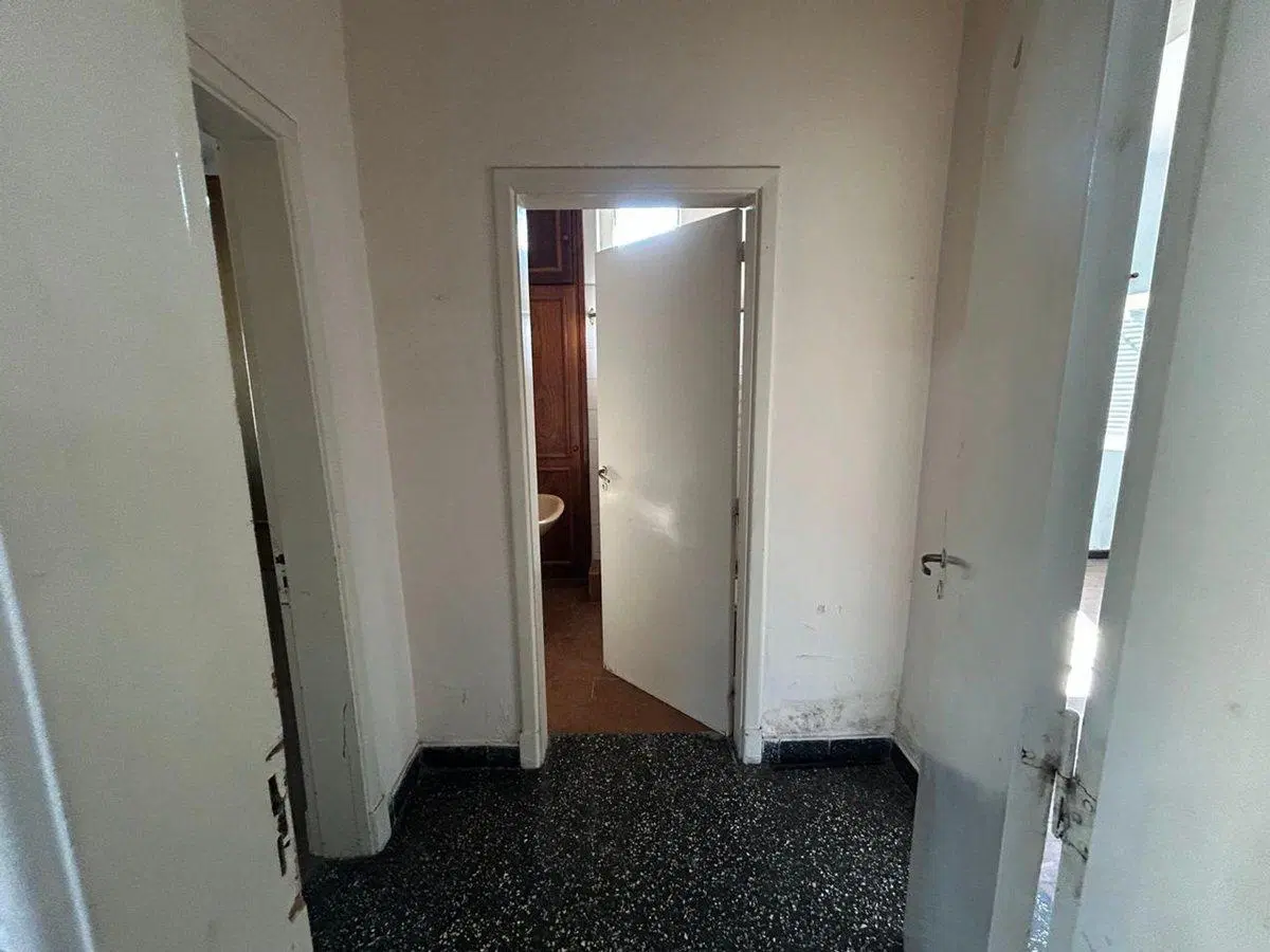 VENDE CASA 3 AMBIENTES Y LOTE 300MTS  FCIO.VARELA 5