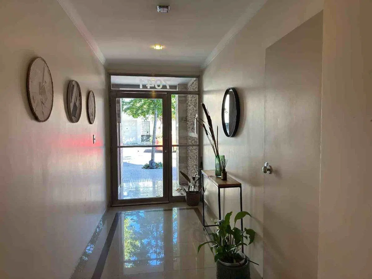 VENTA DEPARTAMENTO 2 AMBIENTES LINIERS FRENTE 4